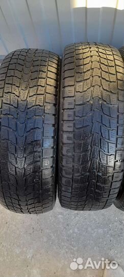 Greentour Snowland 215/70 R16
