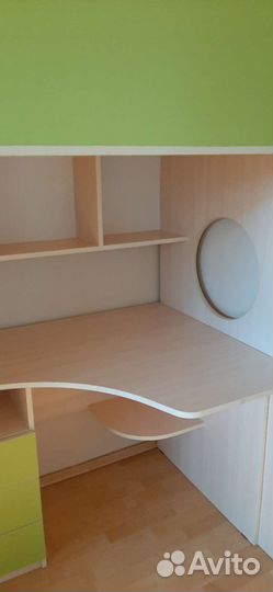 Школьный уголок 3в1