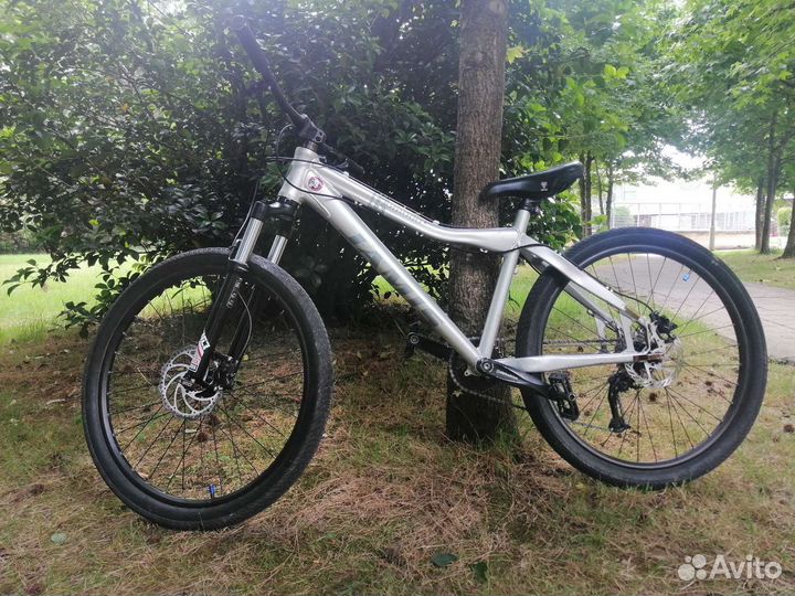 Велосипед Jamis Komodo 1