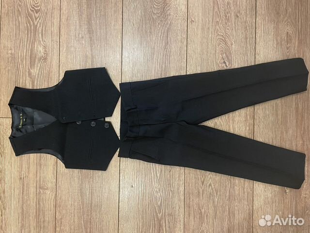 Брючный костюм на мальчика 86