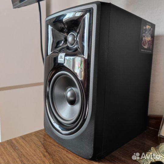 Jbl 305p mkii