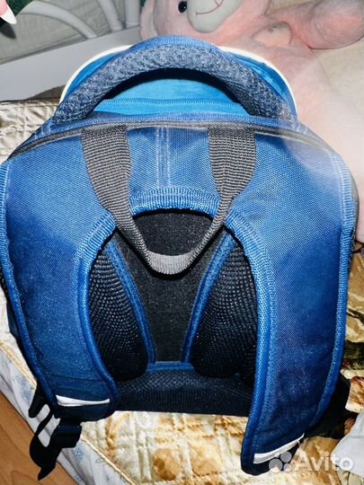 Рюкзак школьный