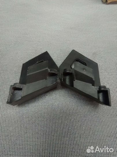 Ремкомплект крепления фары левый audi A4 B7