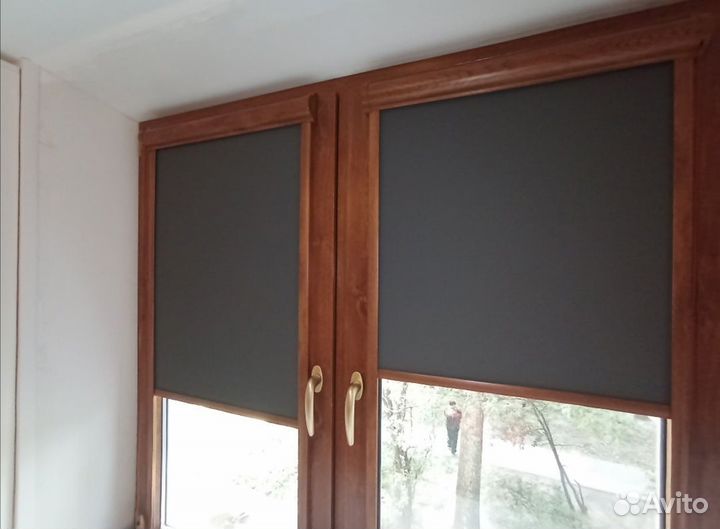 Рулонные шторы с направляющими