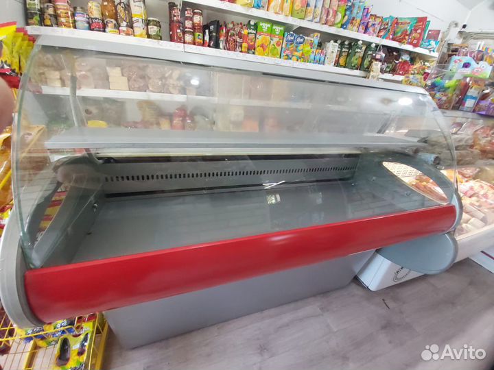 Торговый холодильник