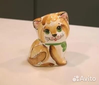 219812 Статуэтка Котенок с зеленым бантом