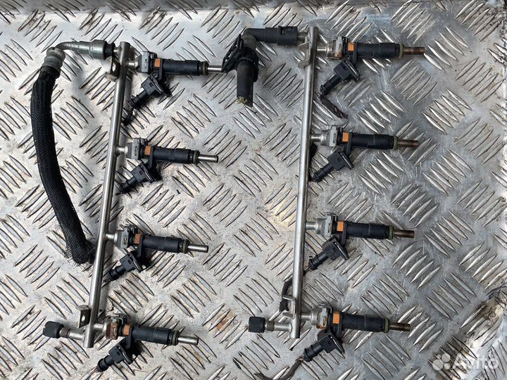 Топливная рампа Opel Astra H 1.8 z18xer