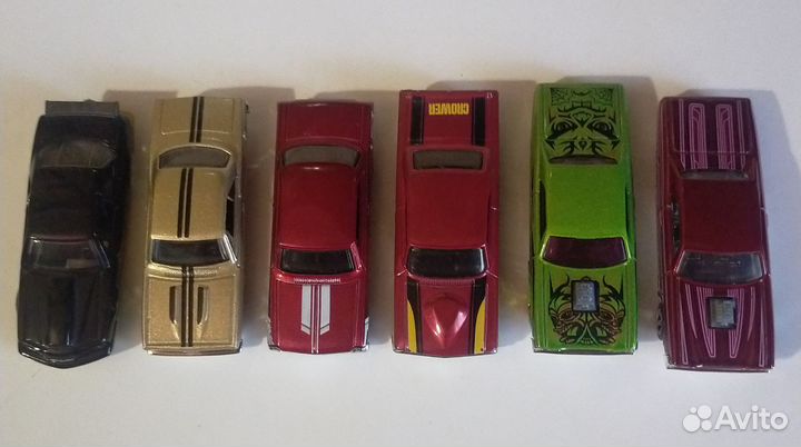 Машинки hot wheels