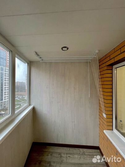 Остекление балкона p-2200
