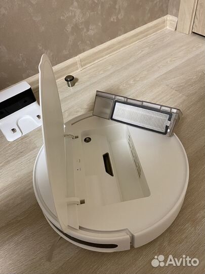 Робот пылесос xiaomi mi robot vacuum mop essential