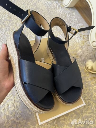 Michael kors босоножки 36