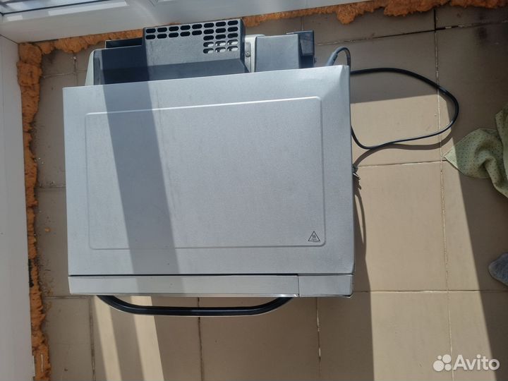 Микроволновка Panasonic NN-CS596S