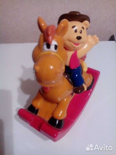 Музыкальная игрушка