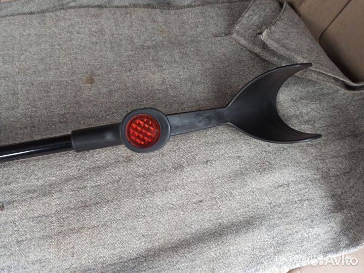 Костыль с подлокотником