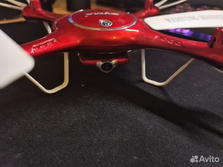 Квадрокоптер syma x5uw