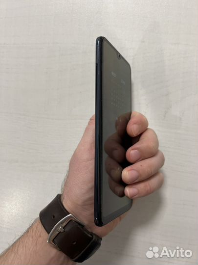 Samsung Galaxy A50, 4/64 ГБ