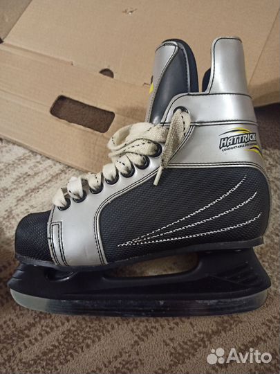 Коньки хоккейные 36 размер