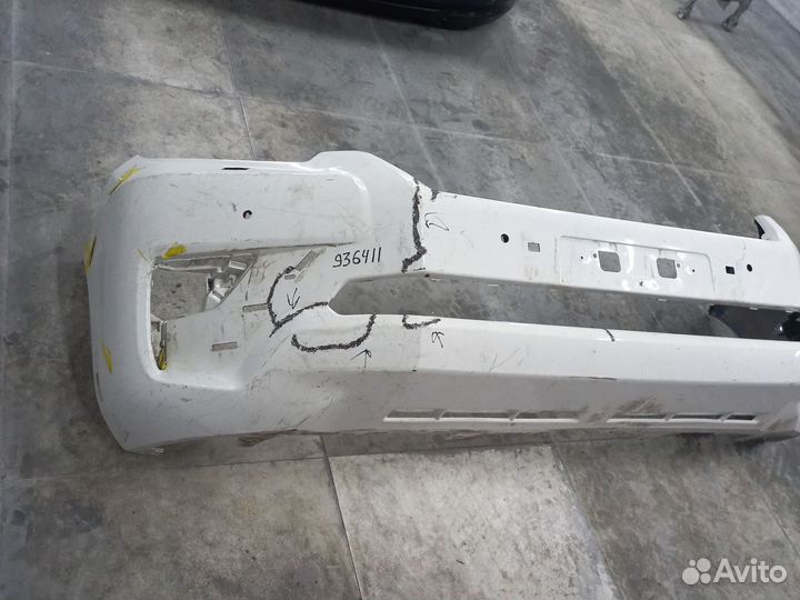 Передний бампер на toyota land cruiser prado 150