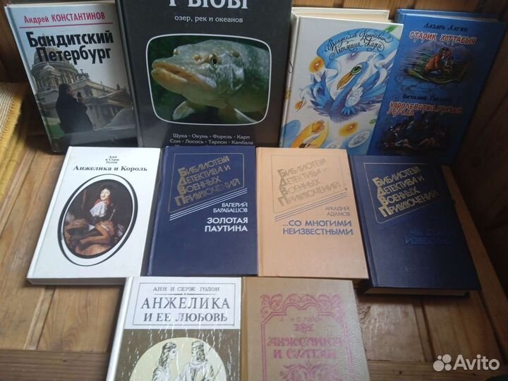 Книги-романы, детективы,сказки,учебники
