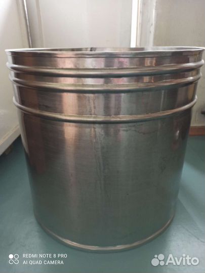 Емкость для воды металлическая