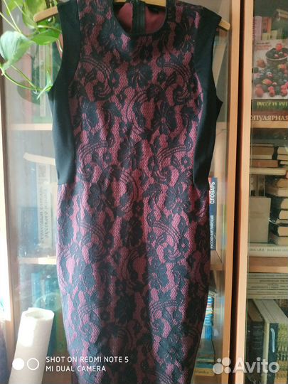 Нарядное платье размер 42 44