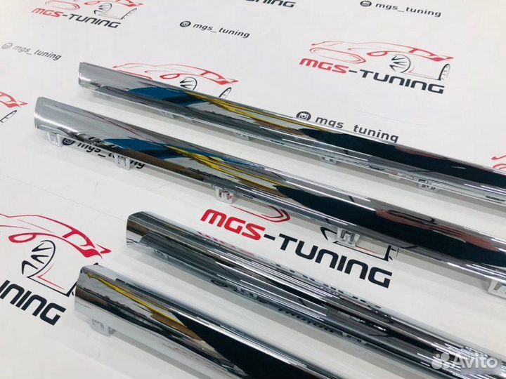 Хром вставки в пороги на W222 S65 AMG