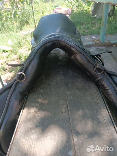 Седло для лошади