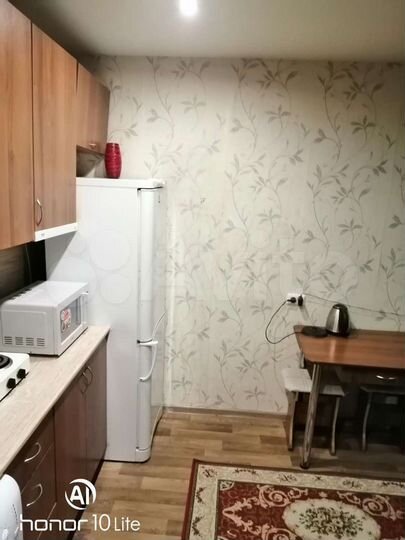 Комната 18 м² в 8-к., 3/5 эт.