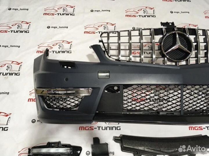 Бампер с GT решеткой Mercedes C63 AMG W204