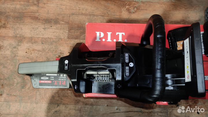 Пила цепная аккумуляторная P.I.T. PKE20H-405A solo