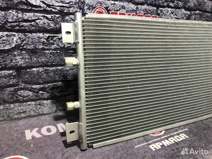 Радиатор кондиционера 20Y-979-6131