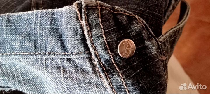 Джинсовая рубашка