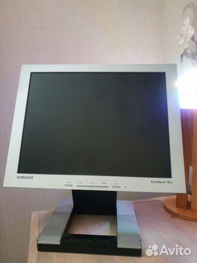 Монитор Samsung syncmaster 15