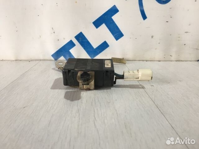 Фильтр шумов радио lexus IS350 3.5 ат седан