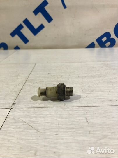 Датчик давления масла LADA vesta 1.6 мт седан