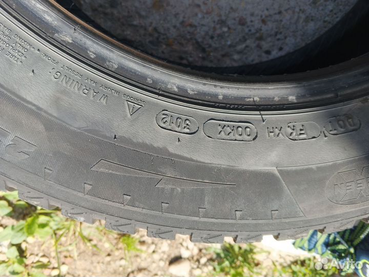Michelin Maxi Ice 225/60 R17