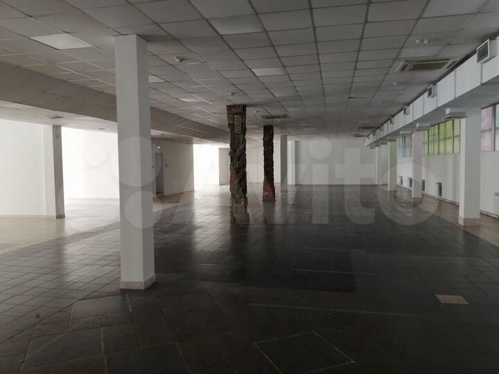 Свободного назначения, 830 м²