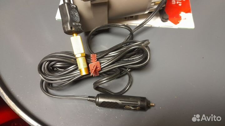 Компрессор автомобильный Беркут R15