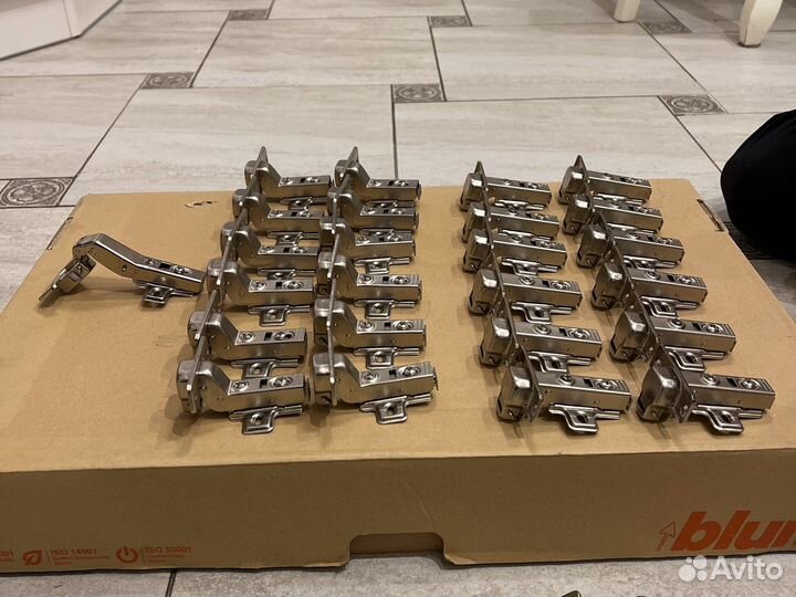 Мебельные петли Astil