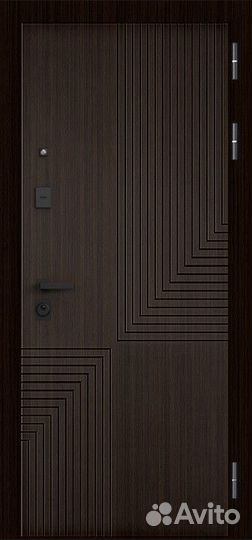 Входная дверь с зеркалом