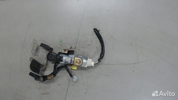 Замок зажигания Nissan X-Trail (T30), 2003