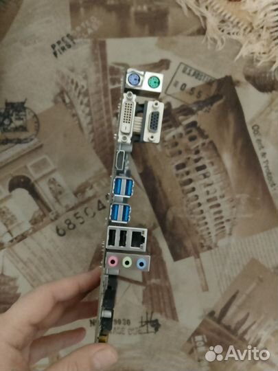 Материнская плата LGA1150 asus H97M-E