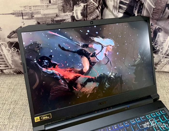 Acer Nitro V ryzen 5 5600H / RTX 3060 / 144HZ