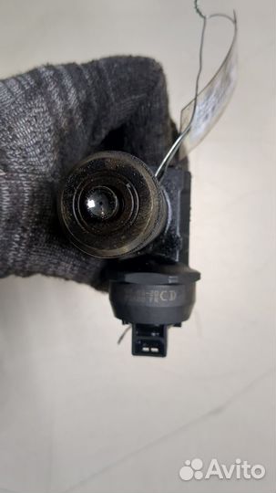 Форсунка топливная Volkswagen Passat 5, 2003