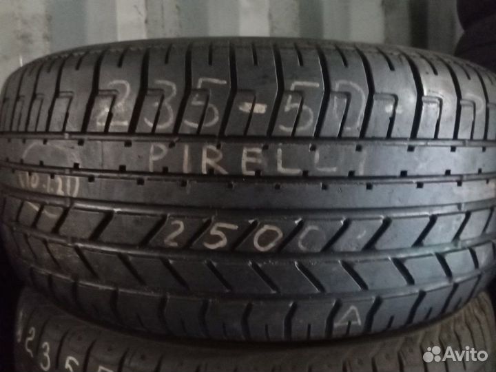 Pirelli P Zero Asimmetrico 235/50 R17
