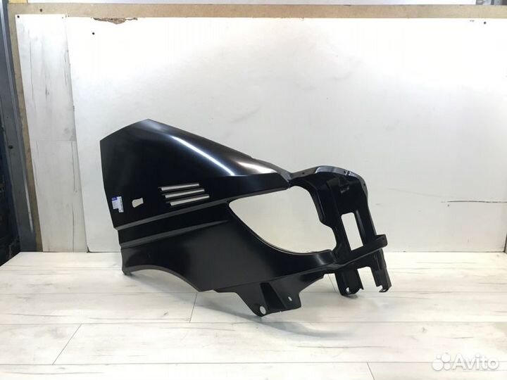 Крыло правое Mercedes Sprinter W909 W904 W903 W902