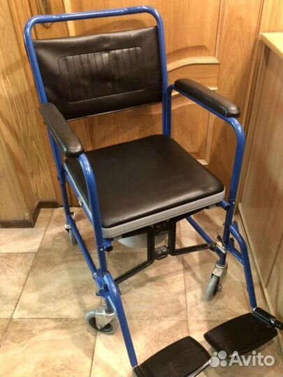 Инвалидная коляска - туалет