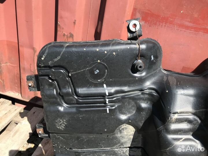 Бак топливный Audi Q5 8R cncd 2013