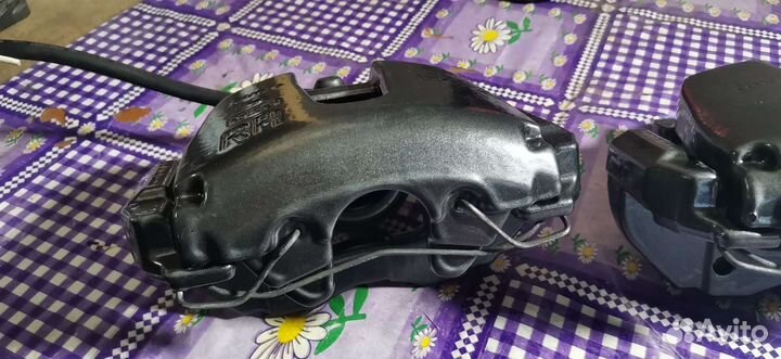 Супорта mazda 3 bk, bl - Ford focus