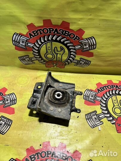Опора подушка АКПП вариатора Chery Tiggo 3
